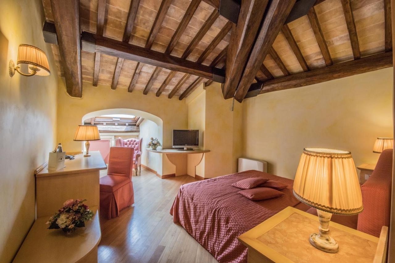 Gasthaus Molino Del Duca Cesi Terni Exterior foto